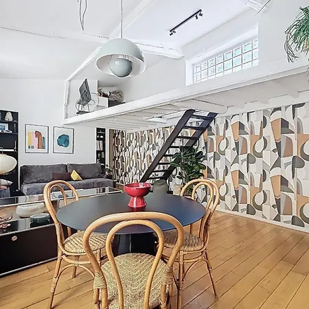 Beautiful 2-room In The Marais 아파트 파리