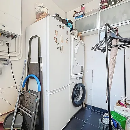 Beautiful 2-room In The Marais Appartement