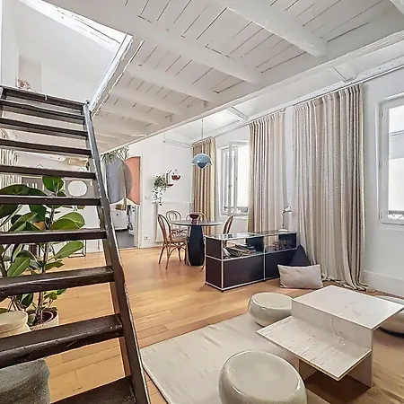 Appartement Beautiful 2-room In The Marais *
