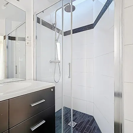 Beautiful 2-room In The Marais *